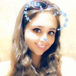 Meet your Posher, Alicia